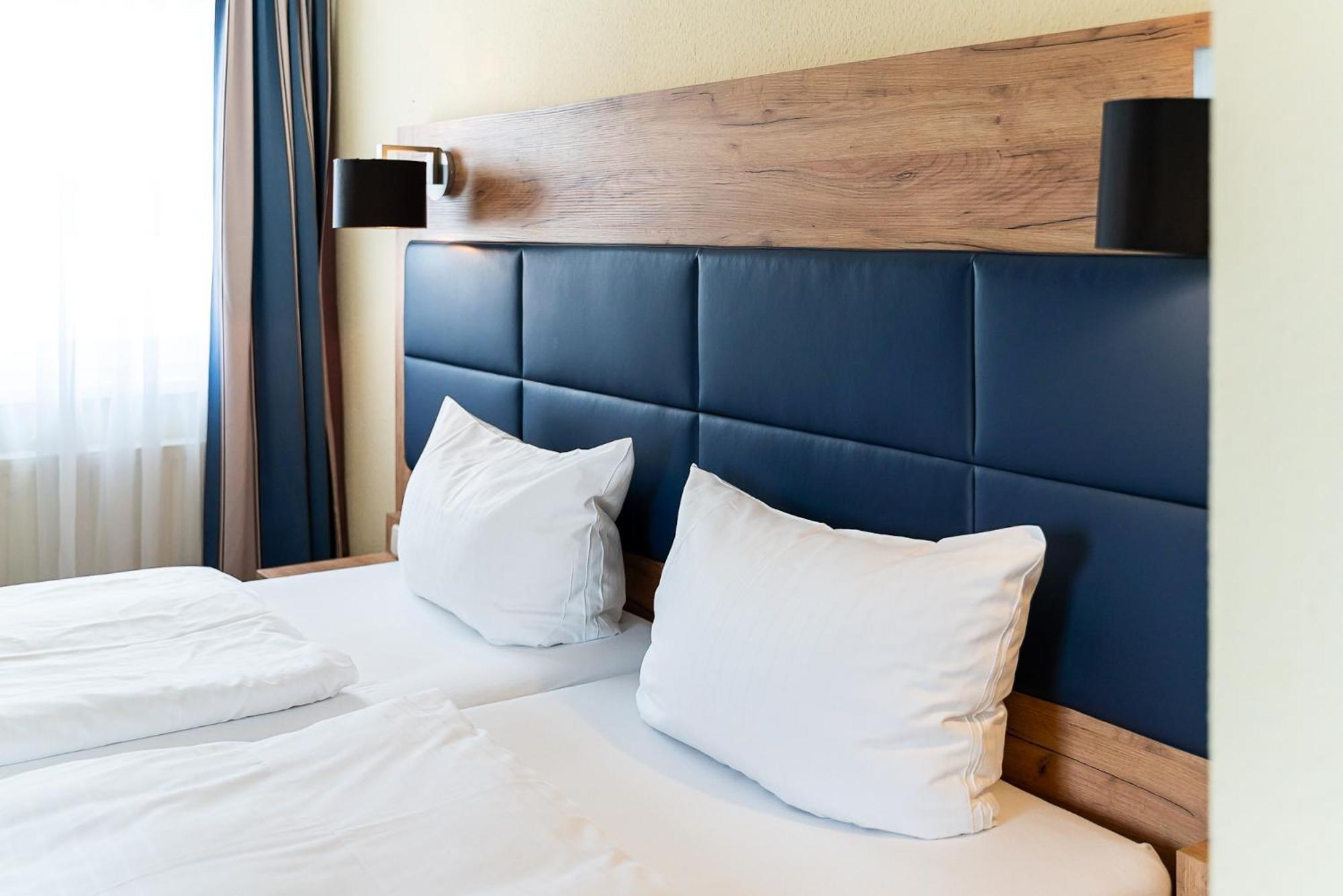 Sleepbeeone Wilhelmshaven Hotel Екстериор снимка