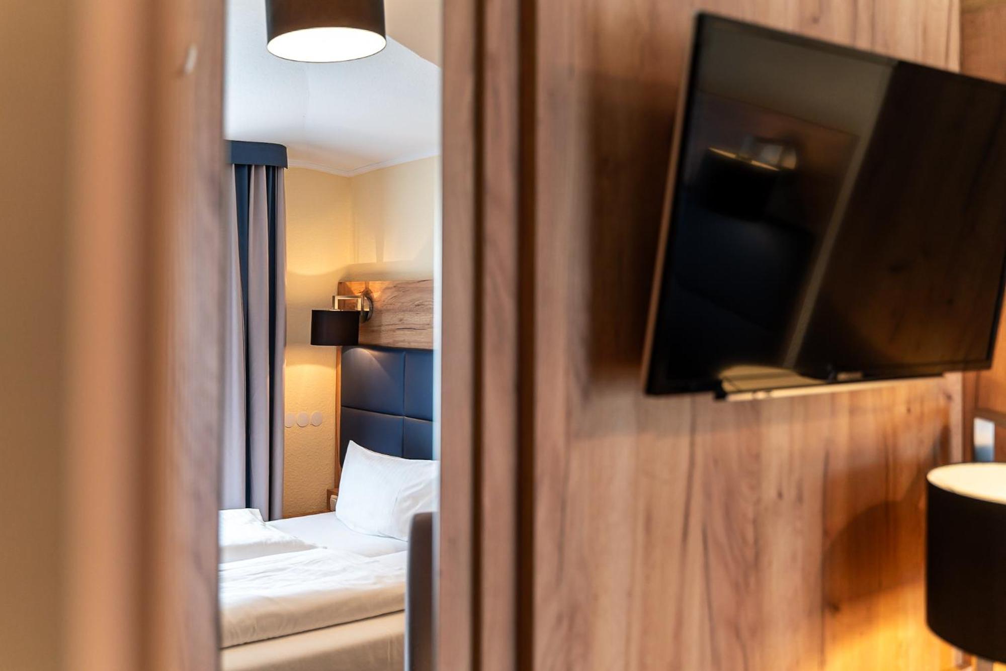 Sleepbeeone Wilhelmshaven Hotel Екстериор снимка