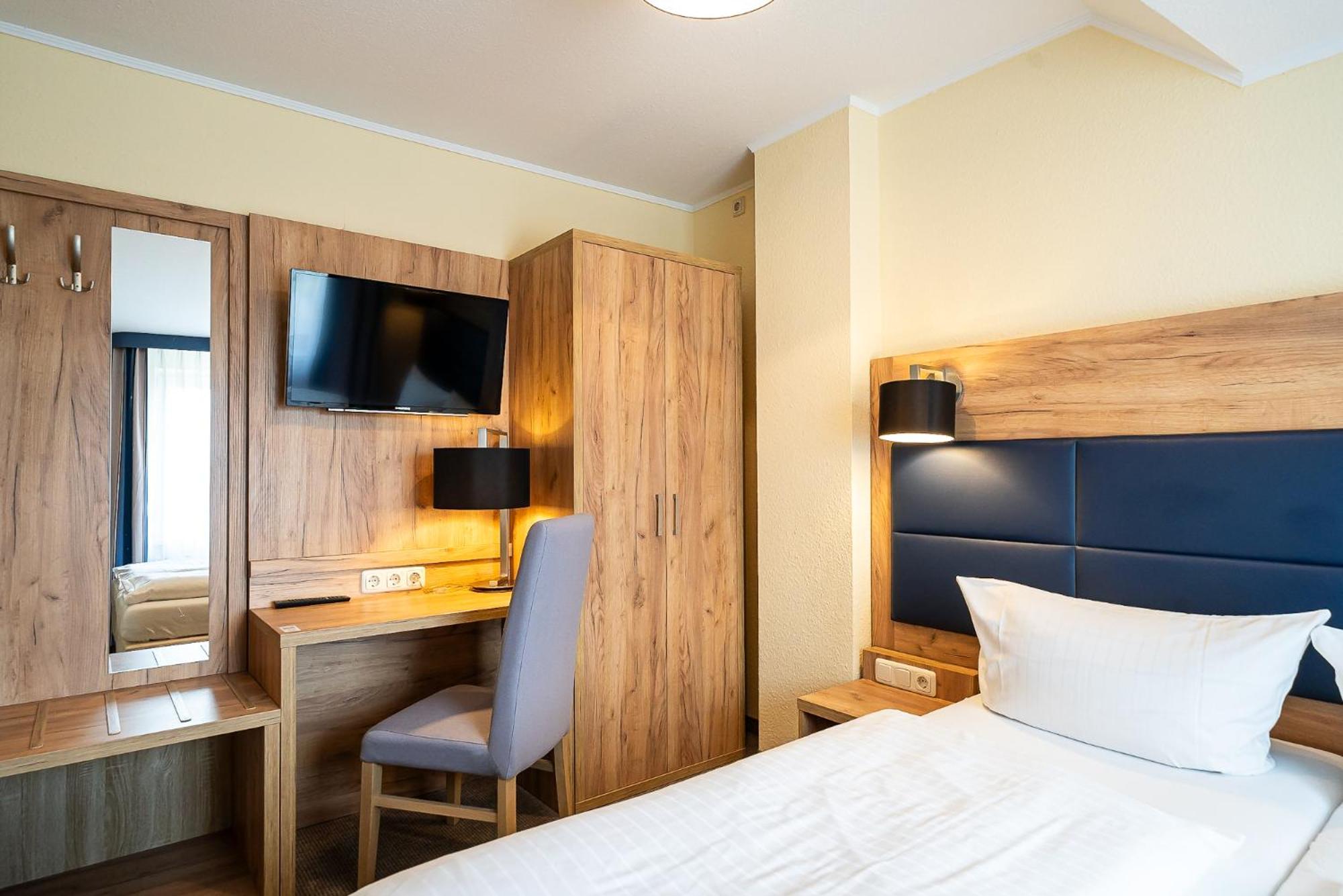 Sleepbeeone Wilhelmshaven Hotel Екстериор снимка