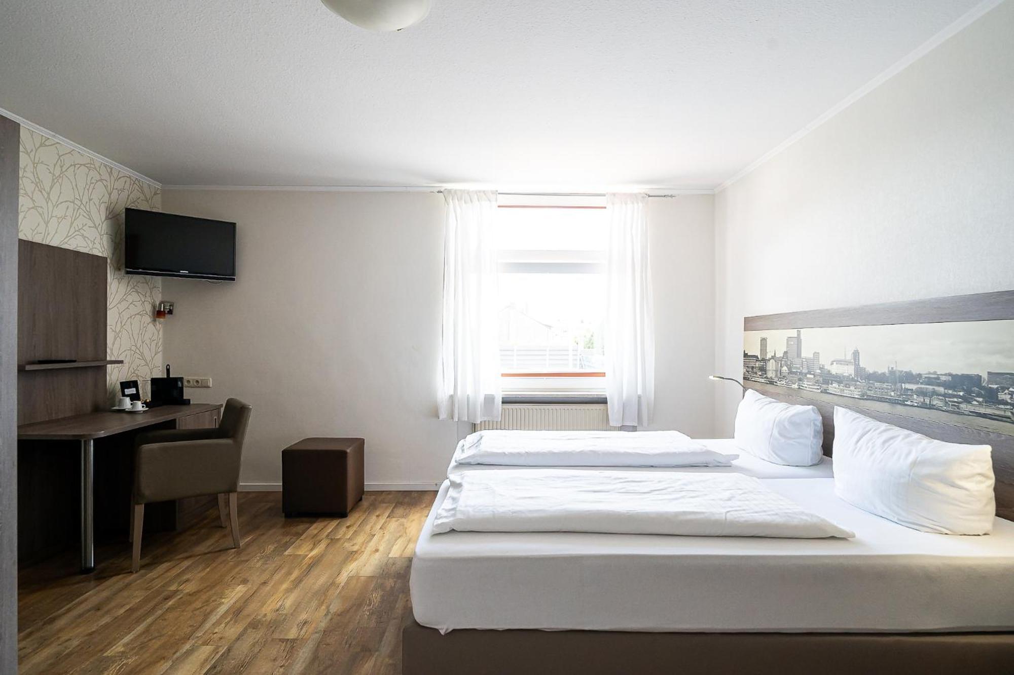 Sleepbeeone Wilhelmshaven Hotel Екстериор снимка
