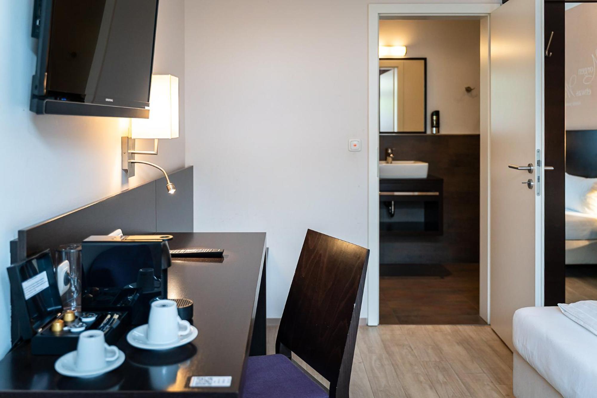 Sleepbeeone Wilhelmshaven Hotel Екстериор снимка