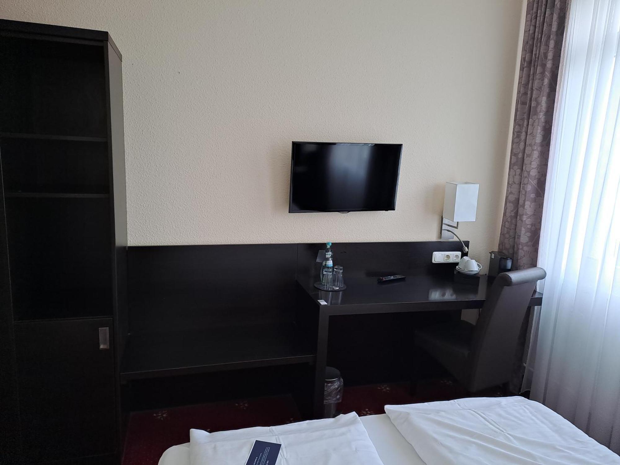 Sleepbeeone Wilhelmshaven Hotel Екстериор снимка