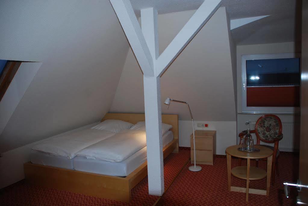 Sleepbeeone Wilhelmshaven Hotel Екстериор снимка